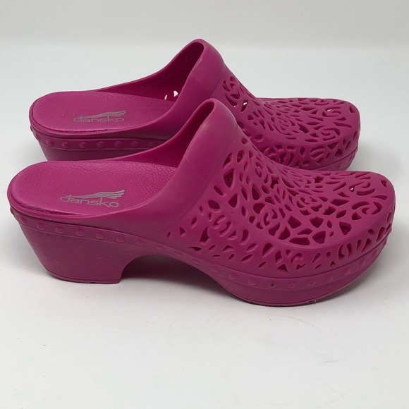 pink dansko nursing shoes